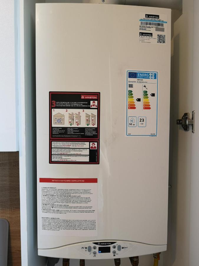 Ared-Atrium Mall Chrysflatty3 Premium Apartment 60Mp อาราด ภายนอก รูปภาพ